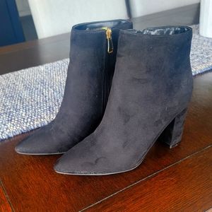 Lulu's black booties, size 9